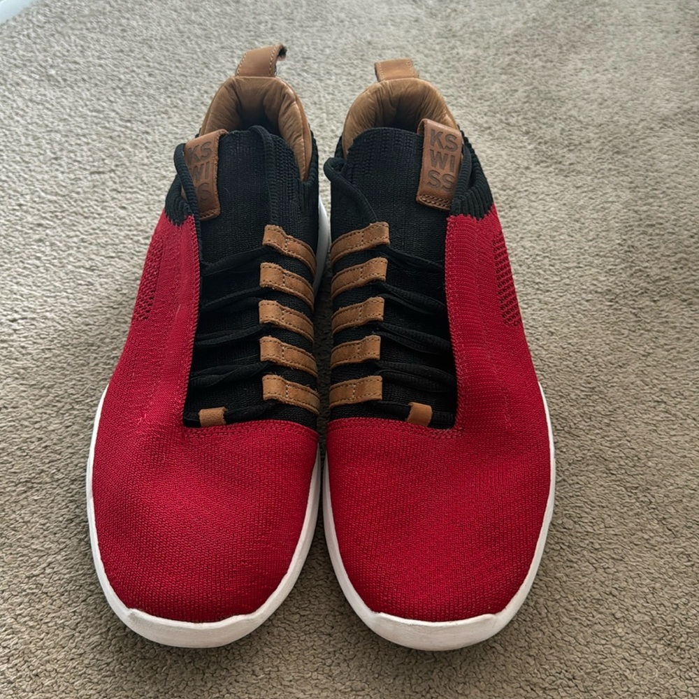 Men’s KSwiss Athletic Shoes